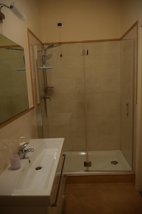 Lucca Cycling Holidays Il Tiglio Rooms Sant'Andrea di Compito Екстер'єр фото